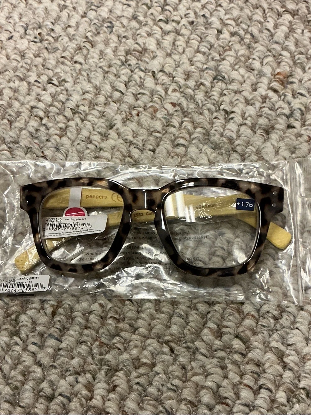 Peepers coffee shop reading glasses +1.75. NEW